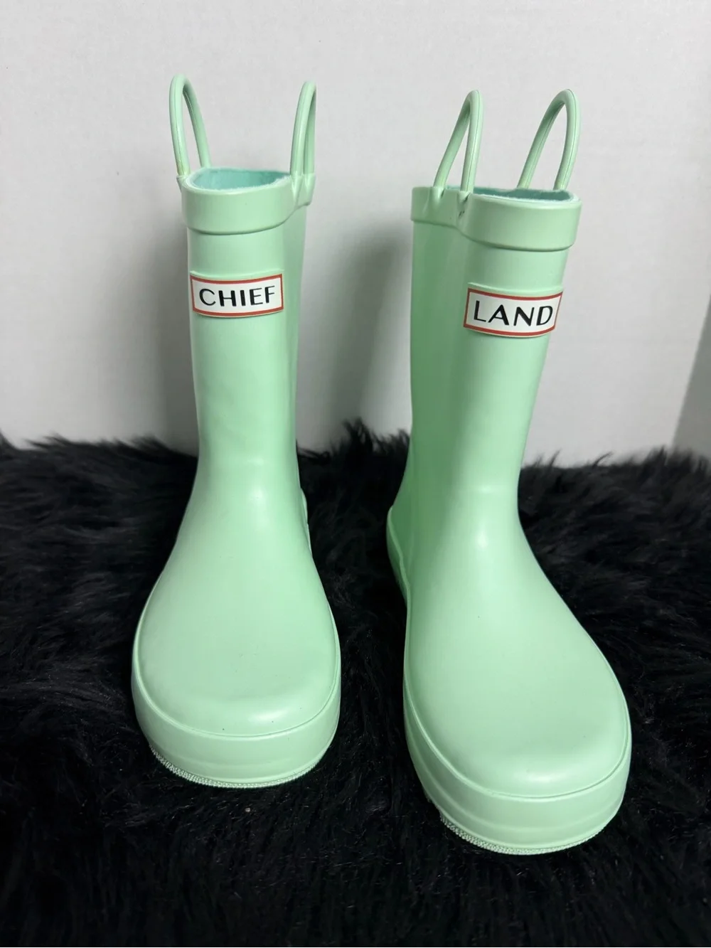 NWOT Kids Land Chief Mint Green Rain Boots size 1